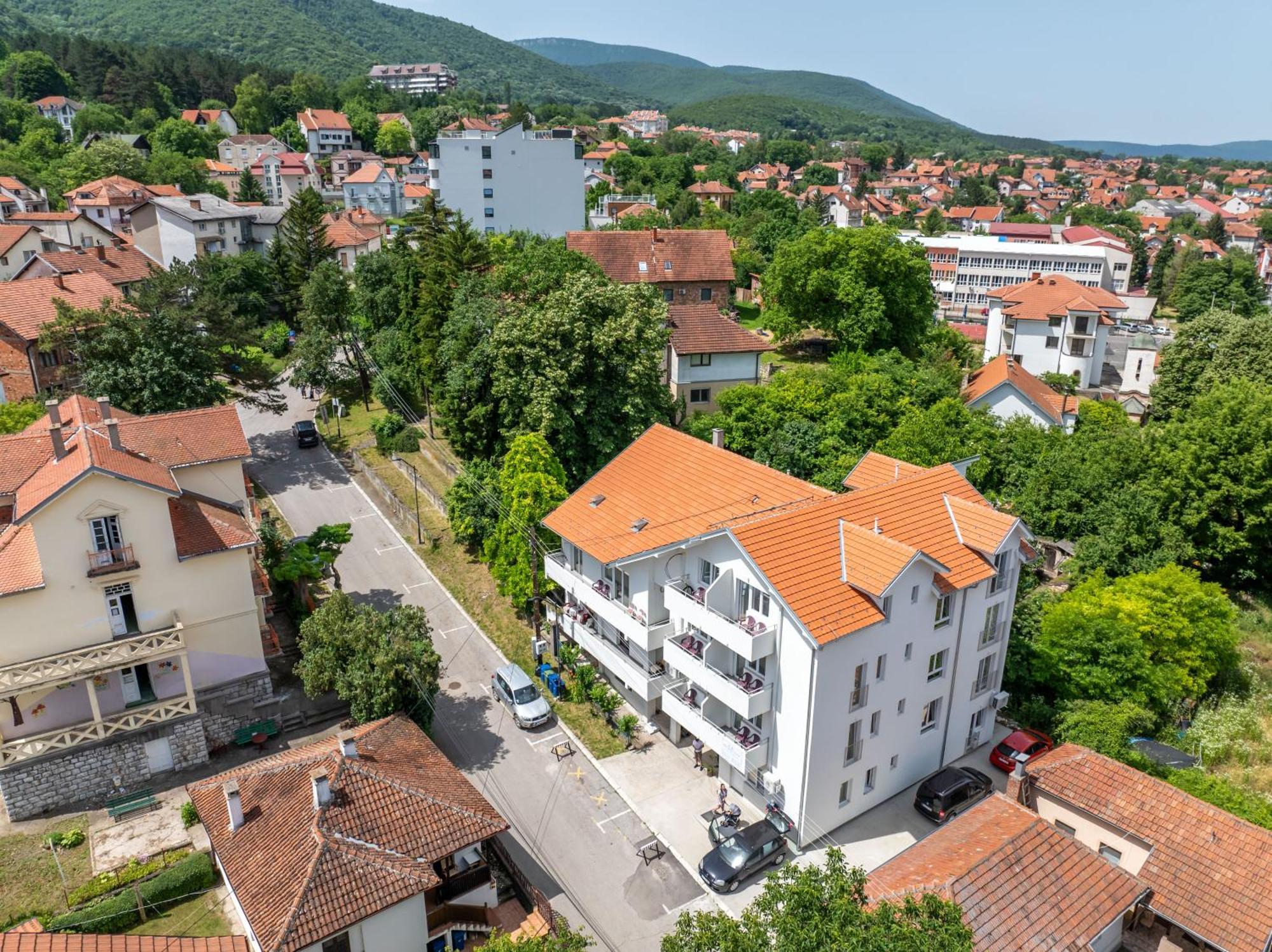 Milutinn-Lipa Soko Banja Exterior photo